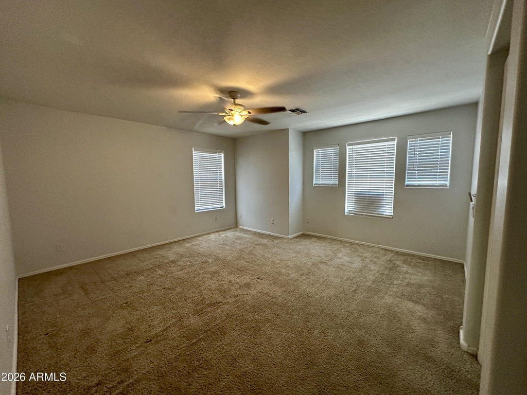 5809 E Hampton Avenue - Photo 8