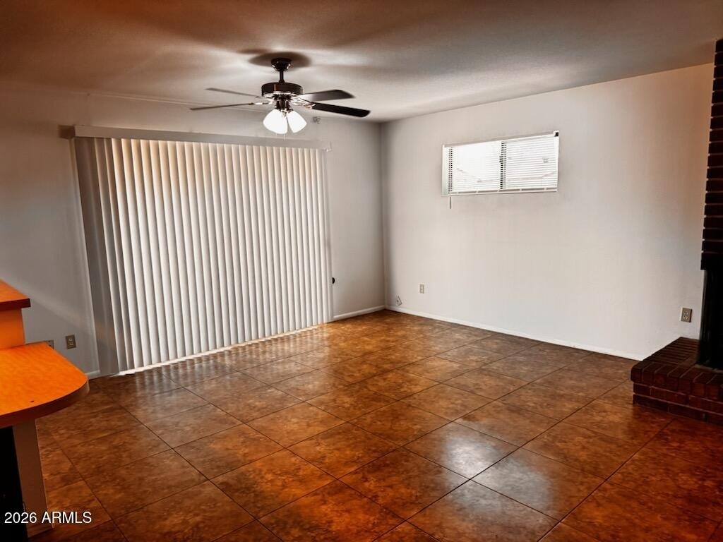 133 E Del Rio Drive - Photo 4