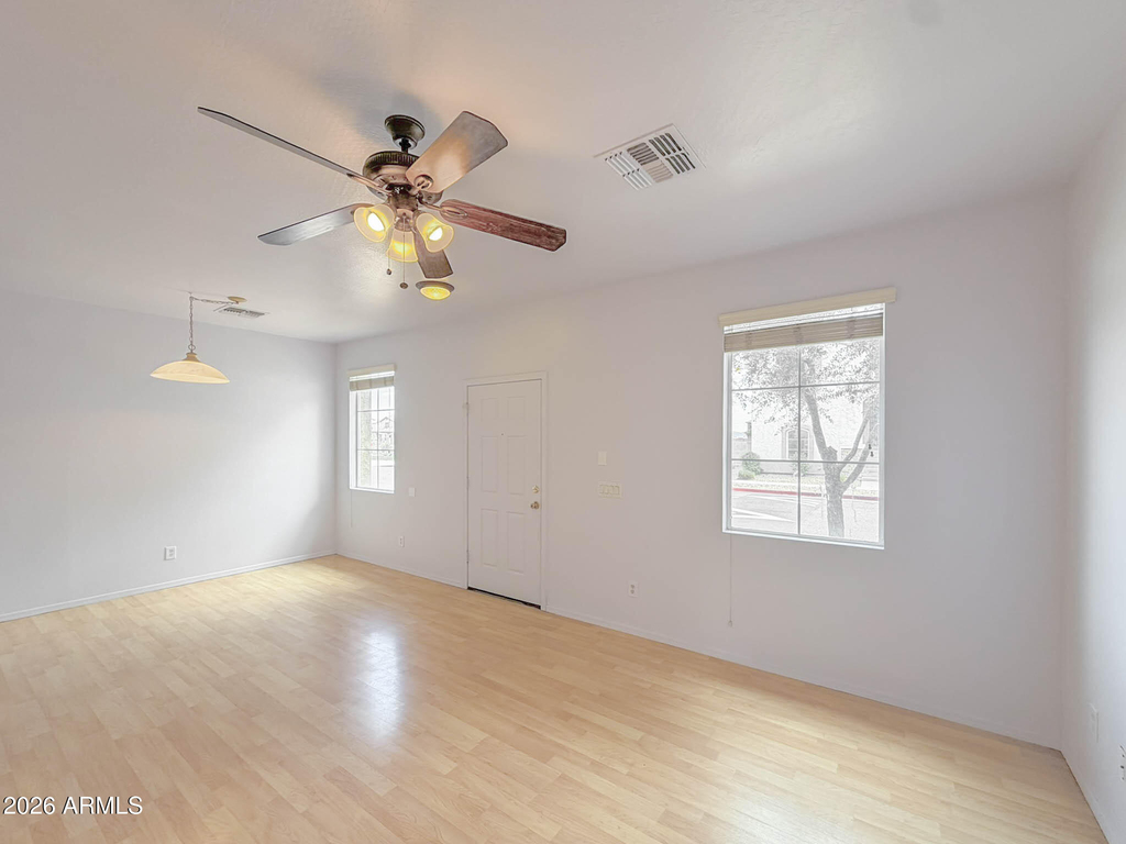 5216 W Albeniz Place - Photo 5