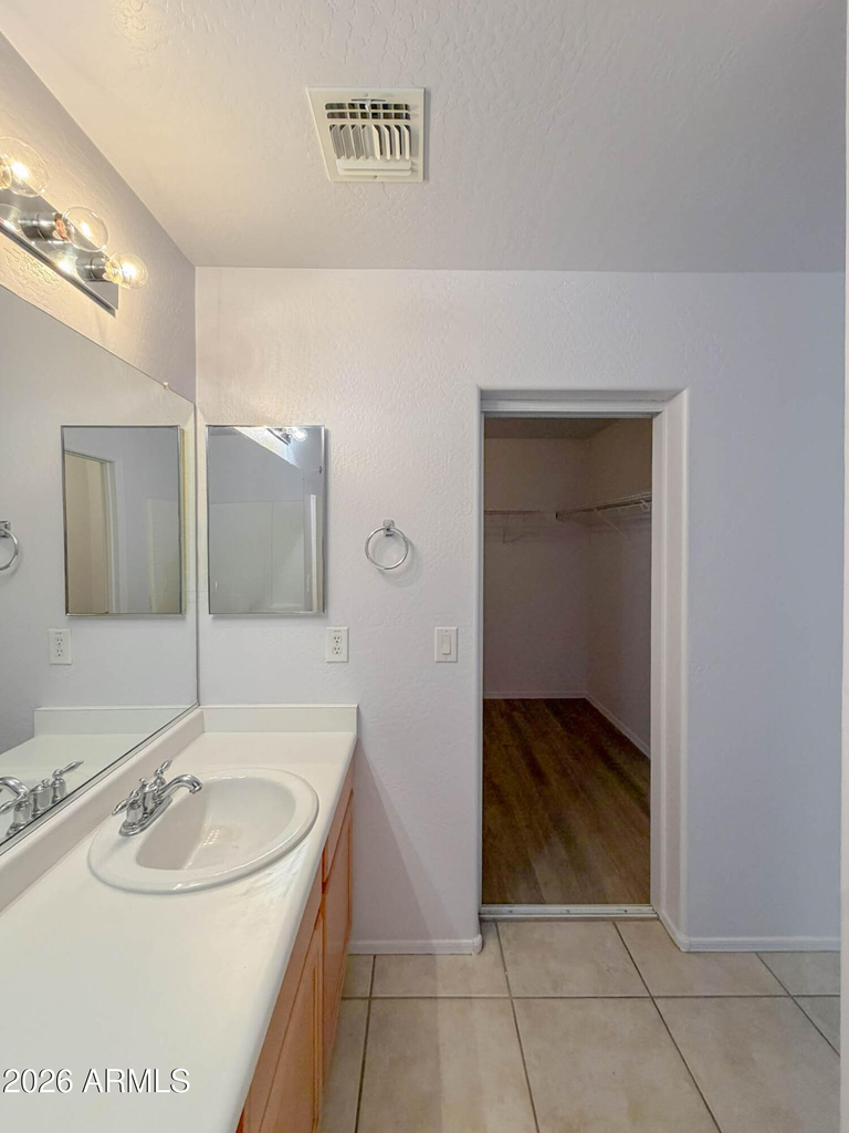 5216 W Albeniz Place - Photo 21