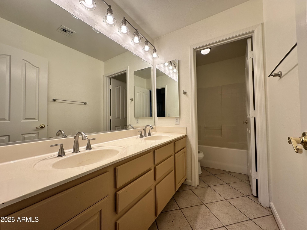 1667 S Sycamore Place - Photo 8