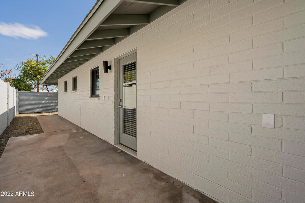 4639 N 12th Avenue - Photo 13