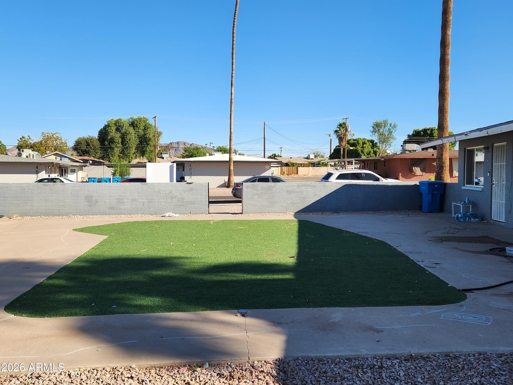 4837 E Willetta Street - Photo 8