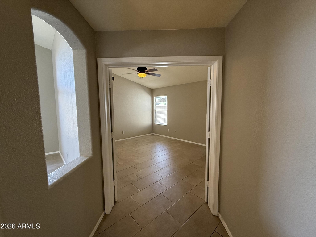 1644 E Oakland Street - Photo 21