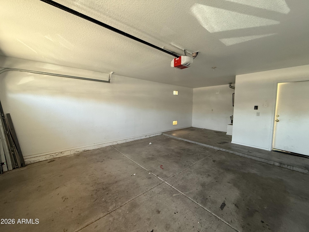 1644 E Oakland Street - Photo 45