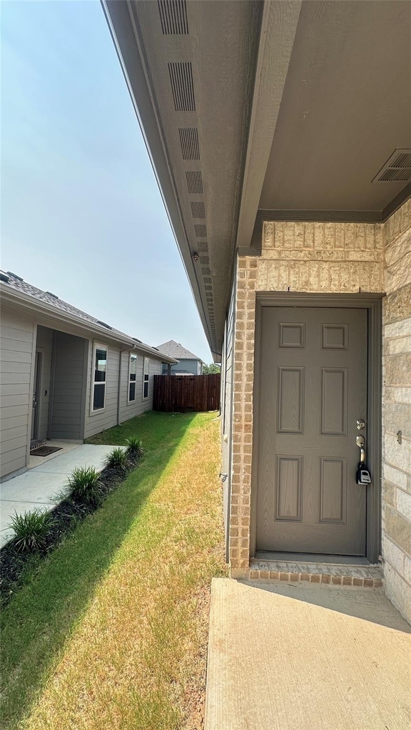 1713 Meadow Crest Drive - Photo 16