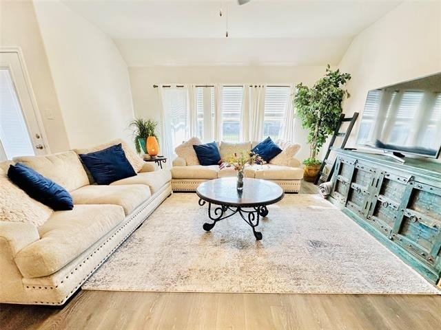 526 Pleasant Hill Lane - Photo 4