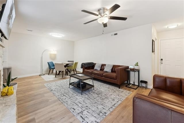 5132 Amesbury Drive - Photo 3