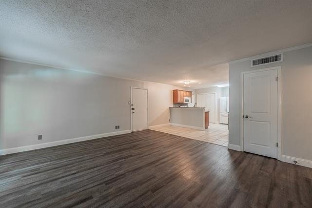 7706 Meadow Road - Photo 3