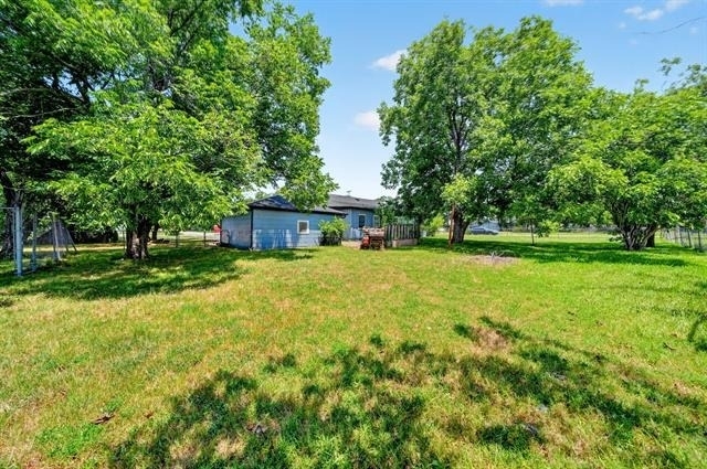 4603 Lee Street - Photo 32