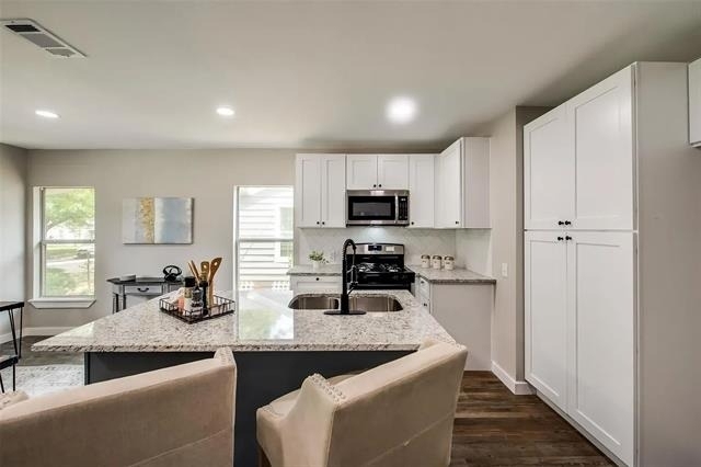 2617 Ryan Avenue - Photo 6