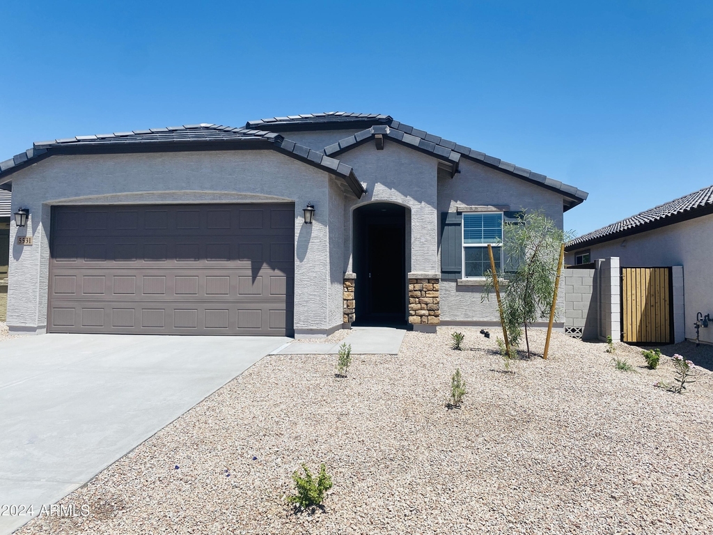 5531 S 23rd Drive - Photo 0