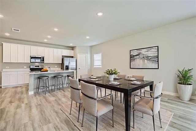 4040 Dayton Drive - Photo 2