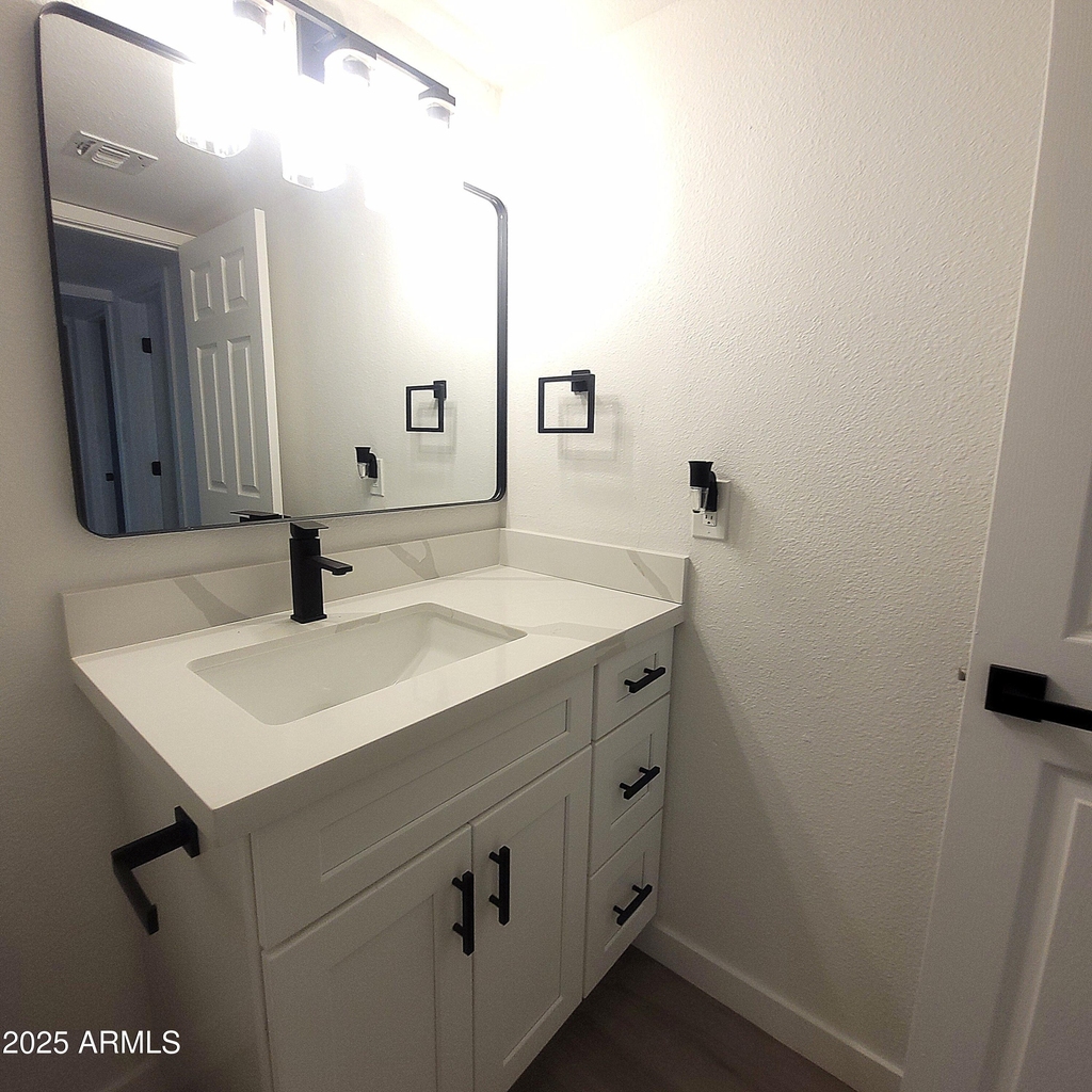 3416 N 44th Street - Photo 9