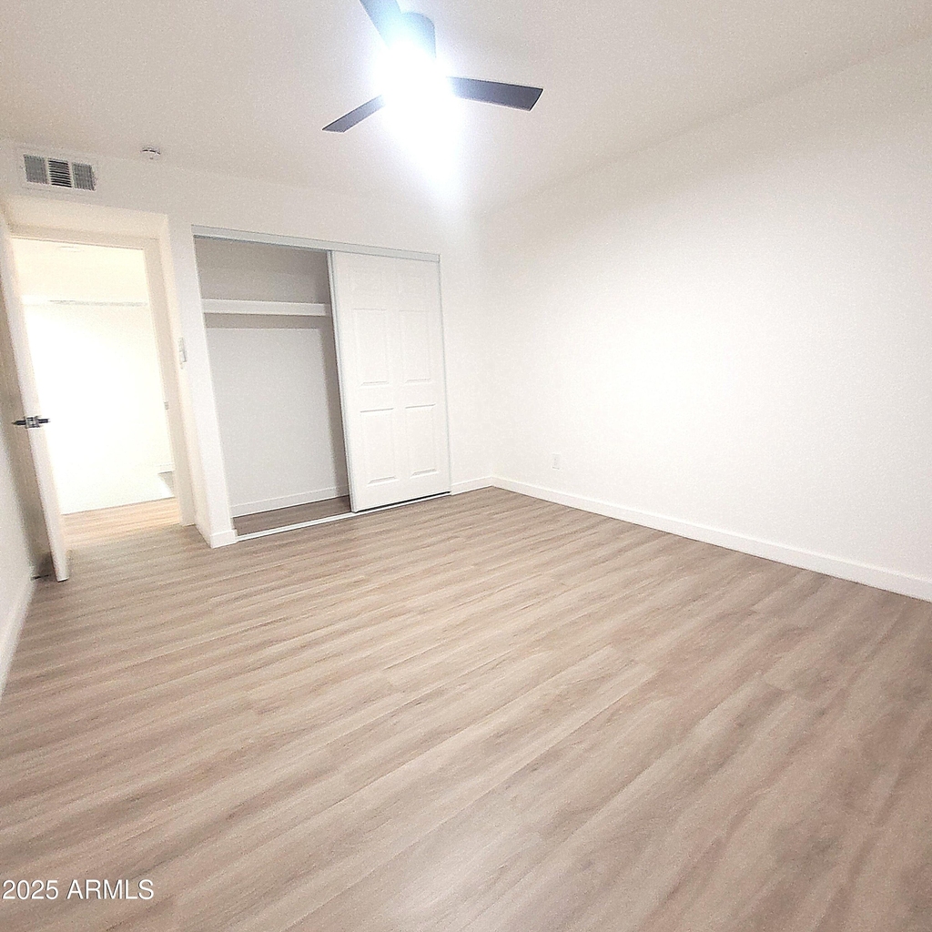 3416 N 44th Street - Photo 11