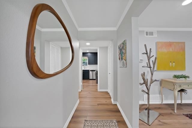 1427 Stagecoach Drive - Photo 3