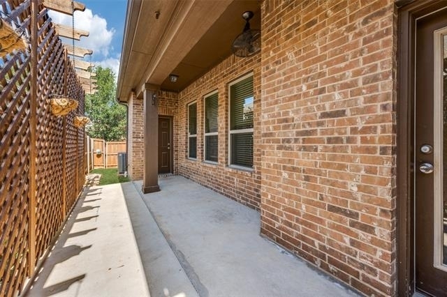 3908 Jasmine Fox Lane - Photo 11
