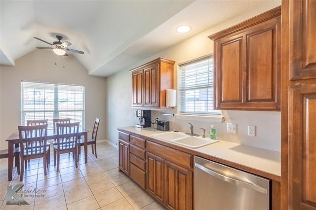 6670 Picadilly Street - Photo 9