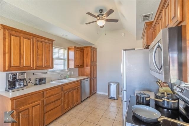 6670 Picadilly Street - Photo 6