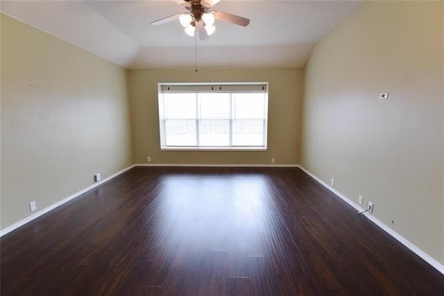 1006 Abigail Drive - Photo 9