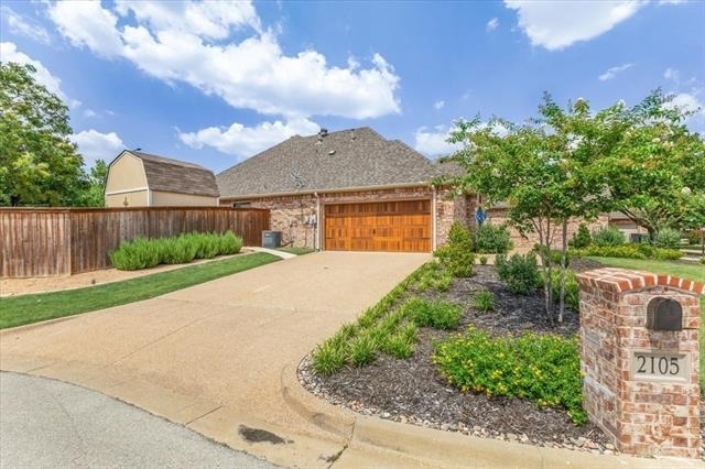 2105 Norwood Lane - Photo 6