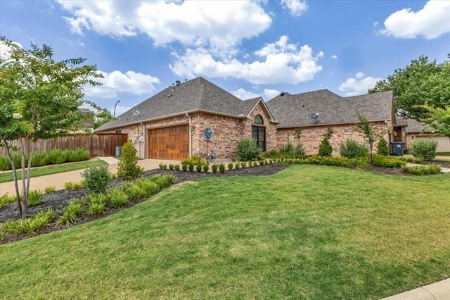 2105 Norwood Lane - Photo 3