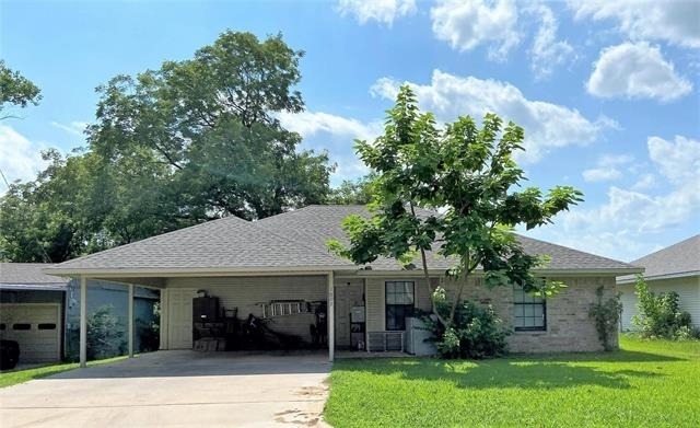 1007 N Howeth Street - Photo 0