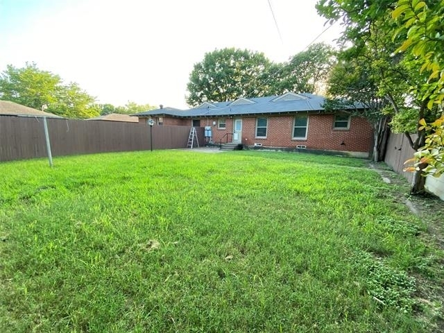 9562 Mercer Drive - Photo 9