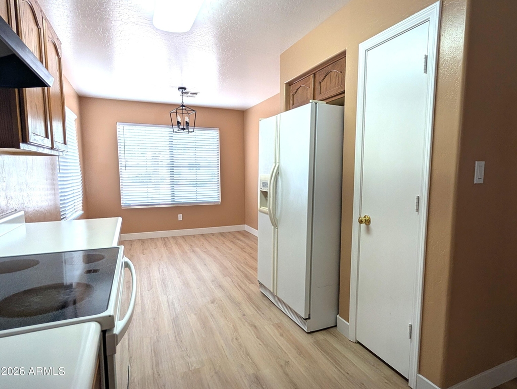13216 W Mauna Loa Lane - Photo 3