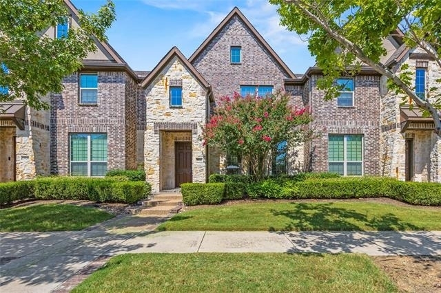 3922 Canton Jade Way - Photo 0
