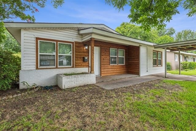 5805 Tracyne Drive - Photo 3