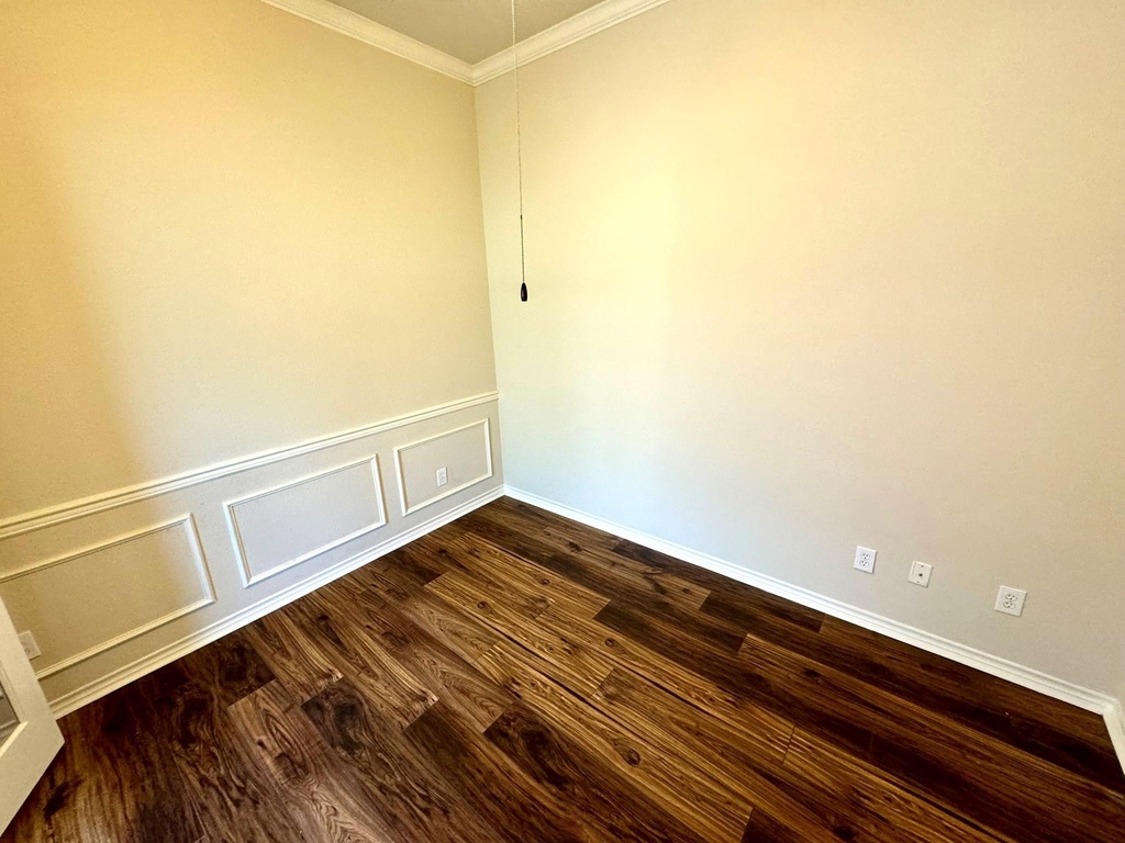1703 Stonewick Drive - Photo 6