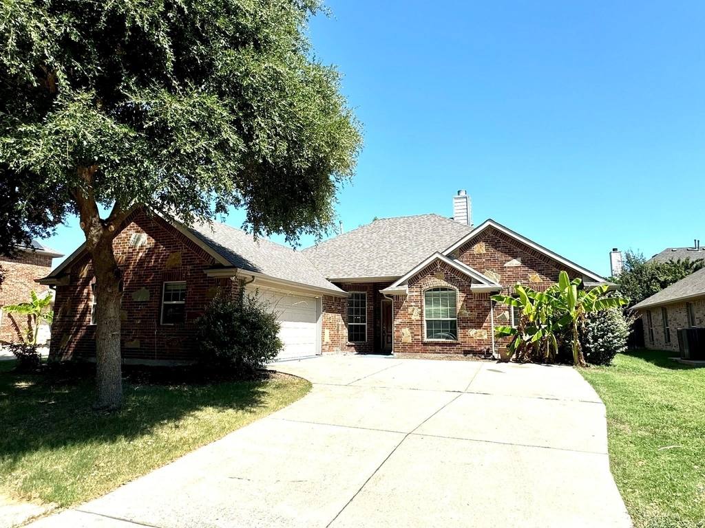 1703 Stonewick Drive - Photo 0