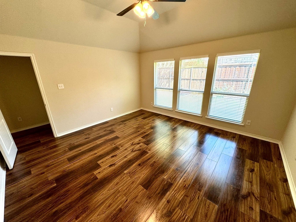 1703 Stonewick Drive - Photo 14