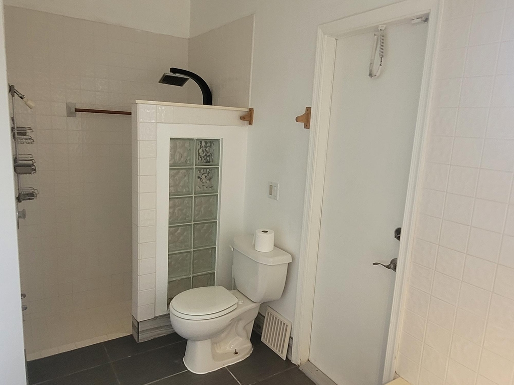 5460 Hawkes Bluff Avenue - Photo 12