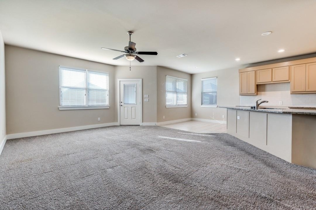 41 Kramer Lane - Photo 15