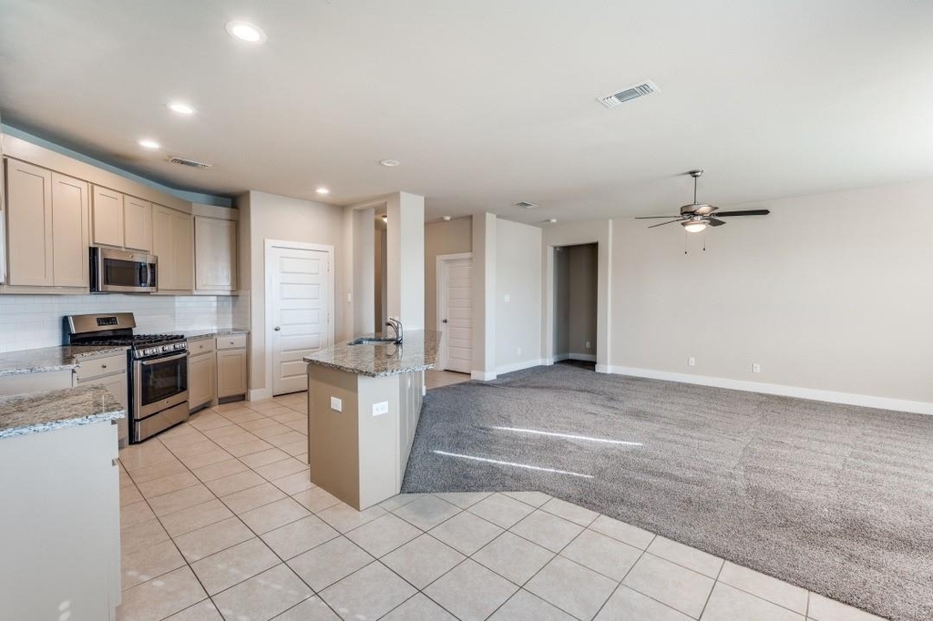 41 Kramer Lane - Photo 13