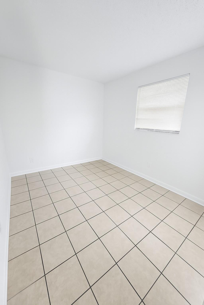 1151 Ne 17th Court - Photo 6