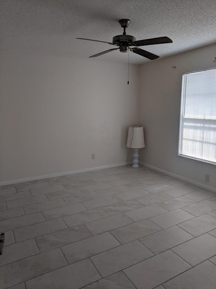 3793 Heather Drive W - Photo 3