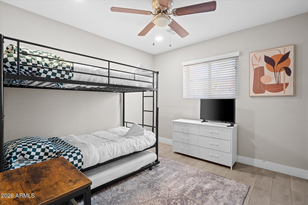 1211 W Palomino Drive - Photo 15