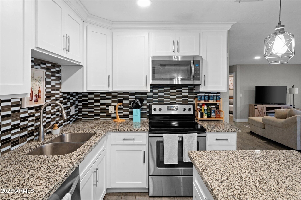 1211 W Palomino Drive - Photo 13