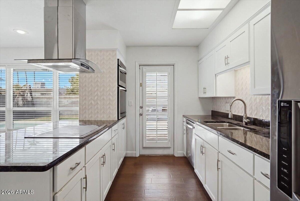 5420 N 82nd Street - Photo 11