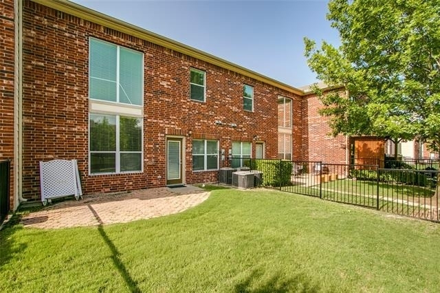 1041 Colonial Drive - Photo 23