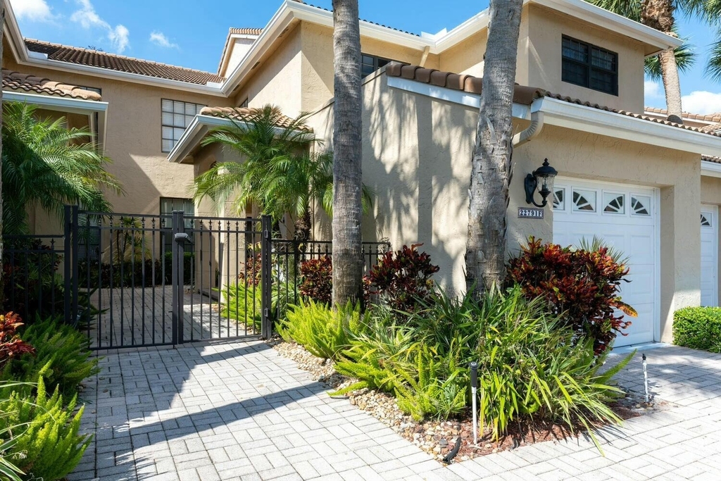22791 Trelawny Terrace - Photo 24