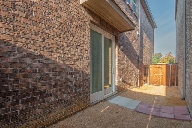 1029 Zachary Way - Photo 20