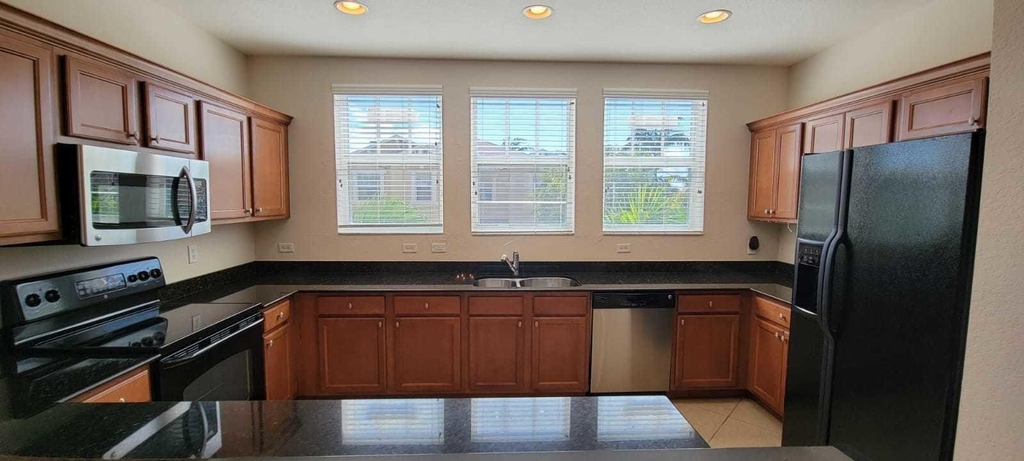 870 Marina Del Ray Lane - Photo 2