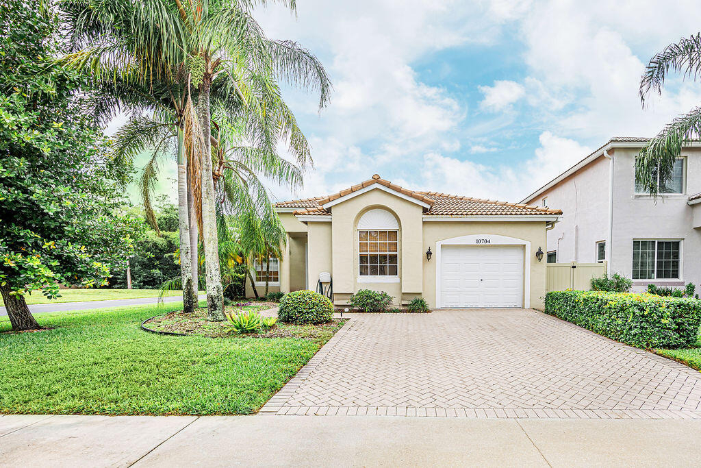 10704 Oak Bend Way - Photo 1