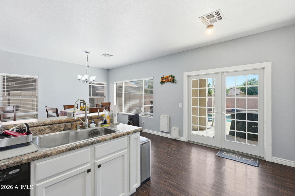 2033 N 107th Drive - Photo 10