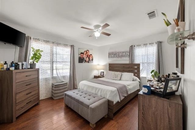 1704 Joyce Street - Photo 2