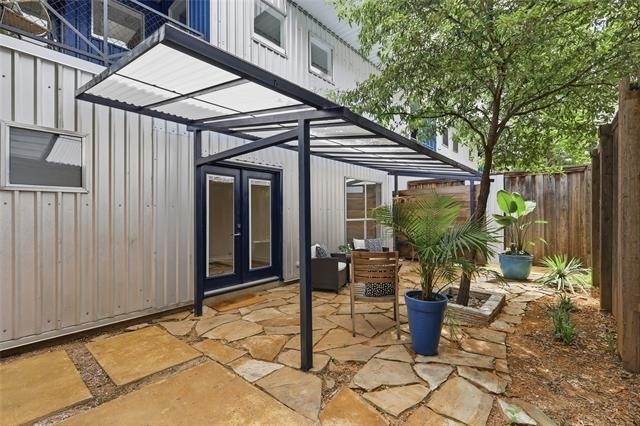 4214 Swiss Avenue - Photo 23